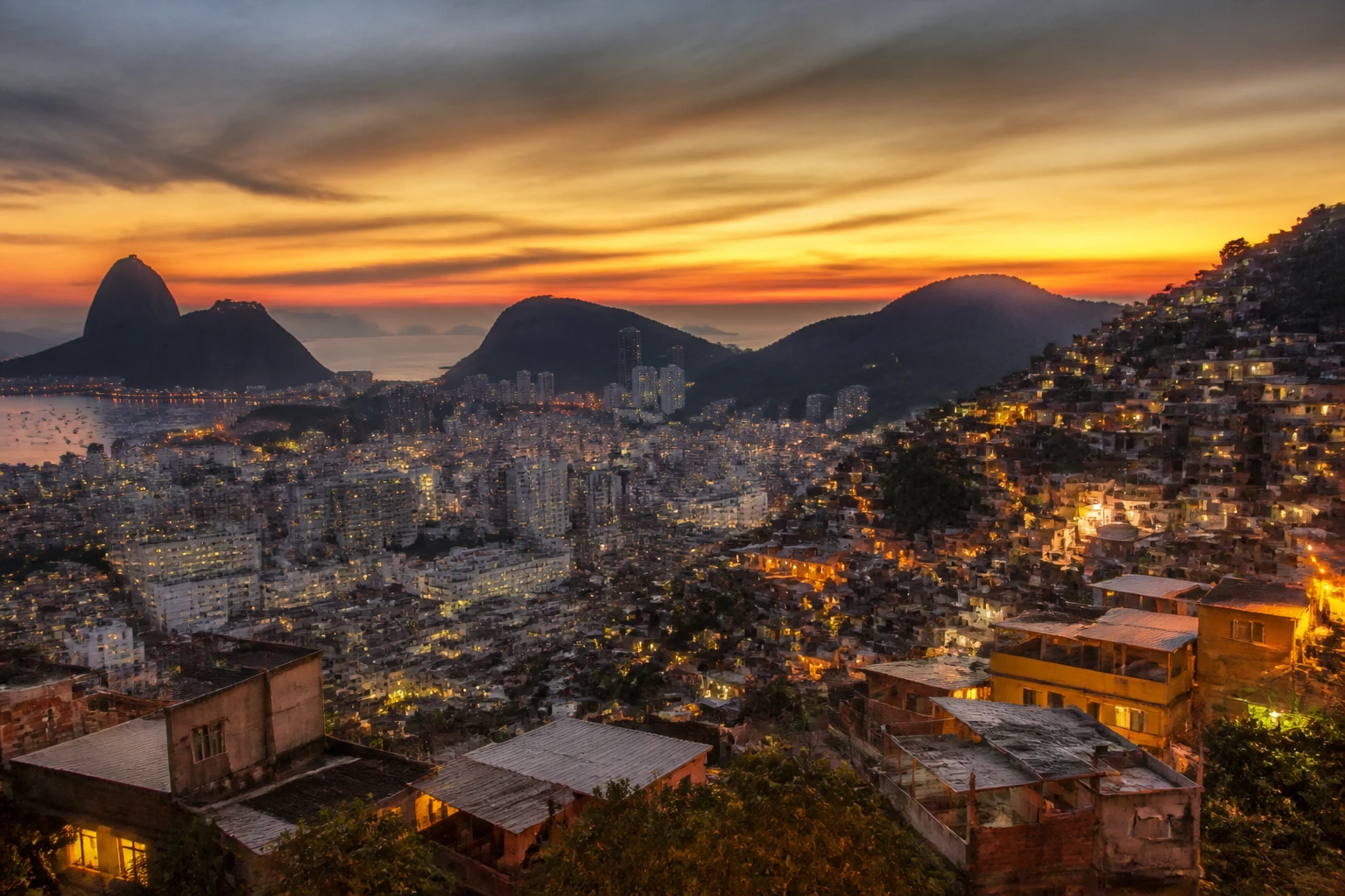 Rio de Janeiro neighborhoods and city blocks near sunset