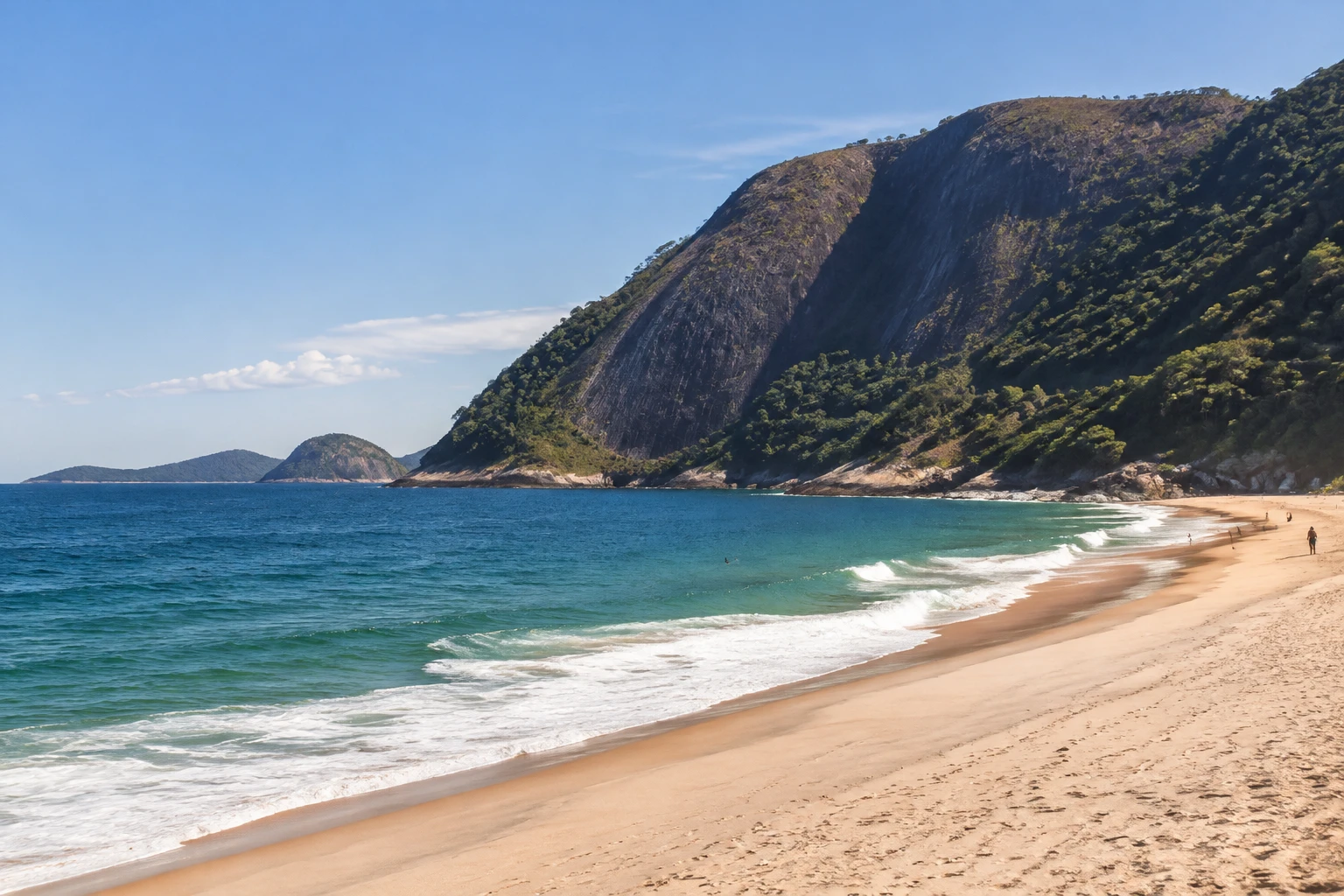 Itacoatiara Beach in Niterói